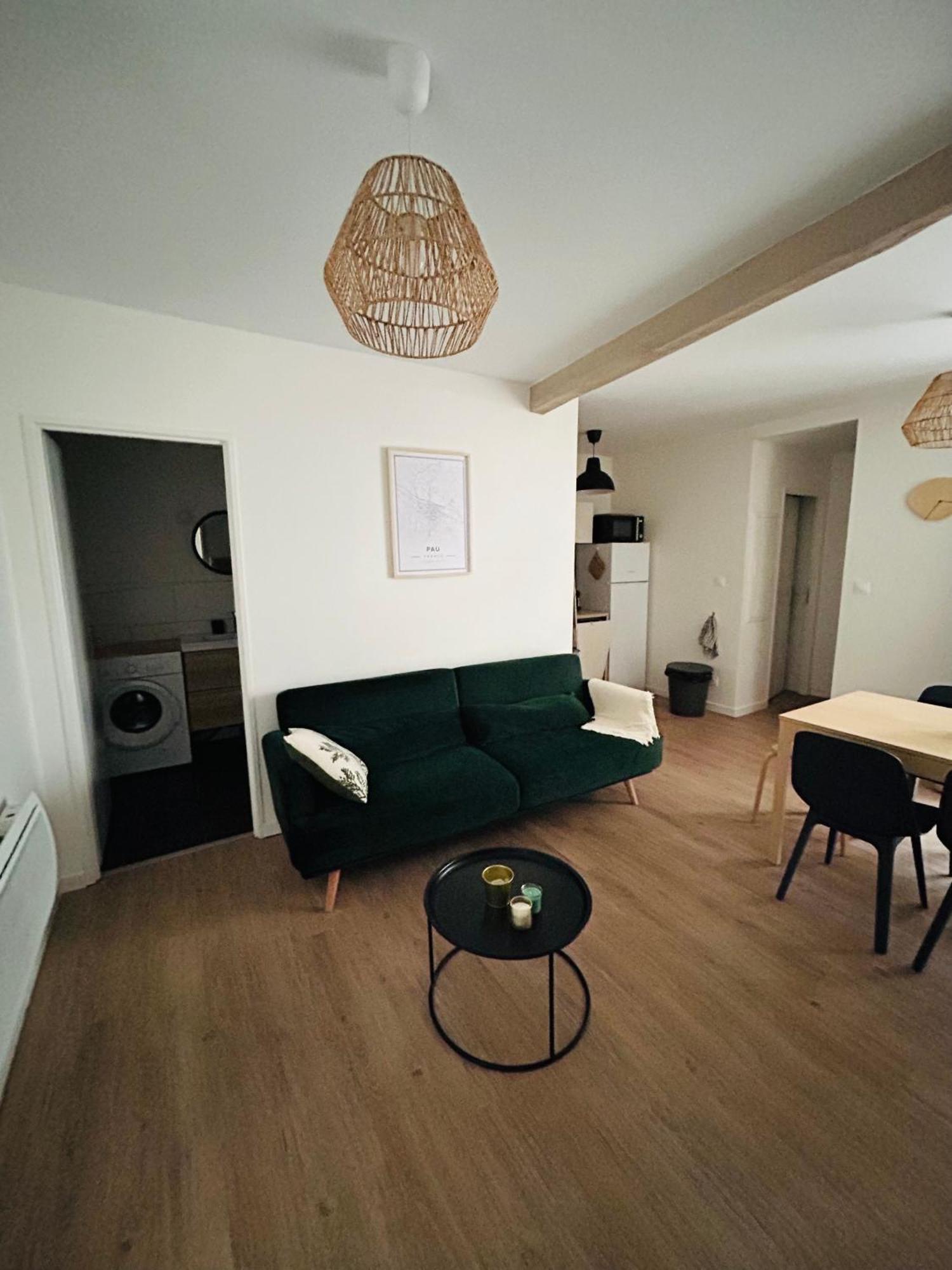 Le Patio : Appartement Chic 3 Chambres Au Coeur De פאו מראה חיצוני תמונה