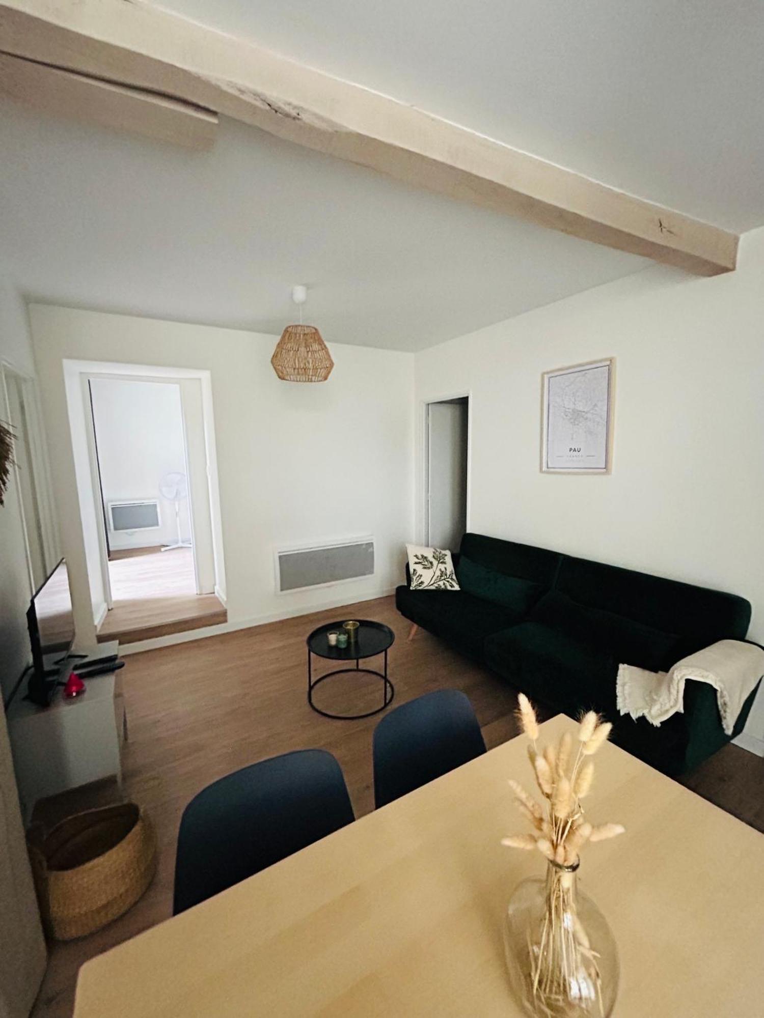 Le Patio : Appartement Chic 3 Chambres Au Coeur De פאו מראה חיצוני תמונה