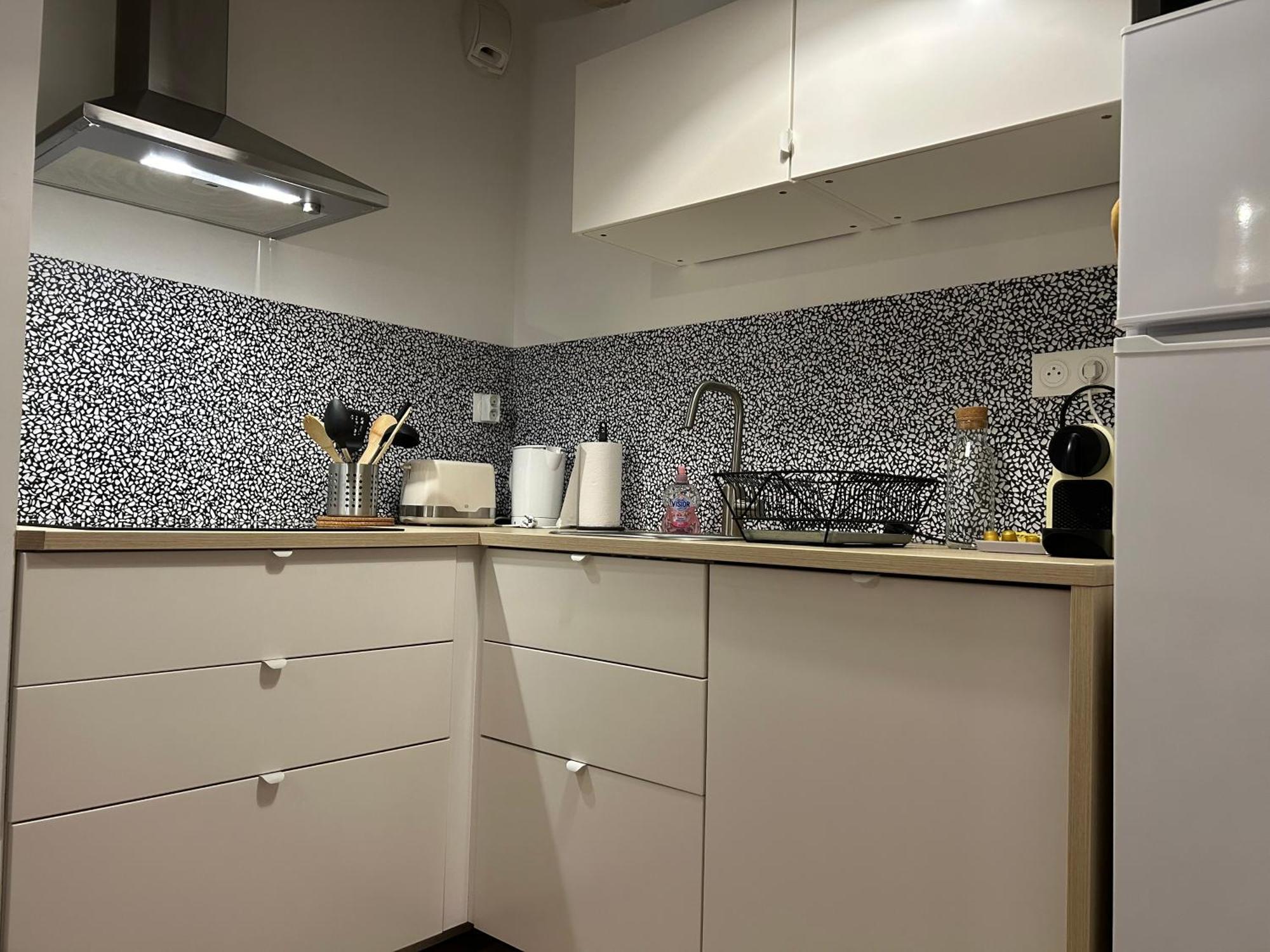 Le Patio : Appartement Chic 3 Chambres Au Coeur De פאו מראה חיצוני תמונה
